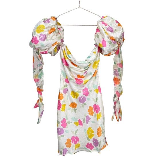 NEW For Love and Lemons Hazel Puff Sleeve Glove Mini Dress Floral Size XS - Picture 4 of 8